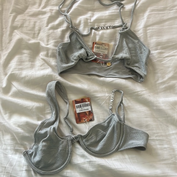 *BOGO DEAL* Asymmetric Underwired Bikini & Multi Strap Bikini Top both in Silver - Picture 5 of 5